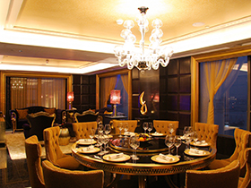 Ponte 16 – Black Galaxy, Mansion at Sofitel 2